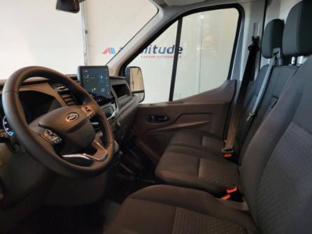 FORD Transit 2T Fg PE 350 L2H2 135 kW Batterie 75/68 kWh Trend Business à vendre à Chaumont - Image n°9