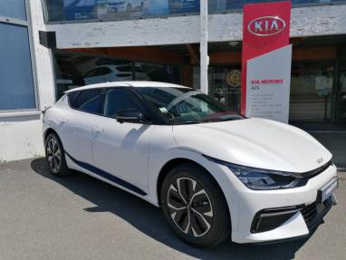 Voir le détail de l'offre de cette KIA EV6 229ch GT-Line 2WD de 2023 en vente à partir de 489.53 €  / mois