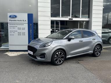 Voir le détail de l'offre de cette FORD Puma 1.0 EcoBoost 125ch mHEV ST-Line 6cv de 2021 en vente à partir de 209.28 €  / mois