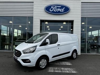 Voir le détail de l'offre de cette FORD Transit Custom Fg 300 L1H1 2.0 EcoBlue 130 Trend Business 7cv de 2022 en vente à partir de 301.68 €  / mois