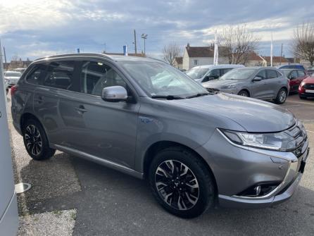 MITSUBISHI Outlander PHEV Hybride rechargeable 200ch Instyle à vendre à Auxerre - Image n°4