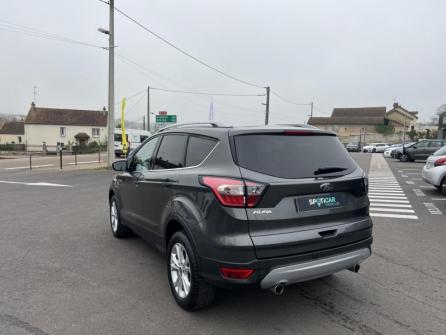 FORD Kuga 1.5 TDCi 120ch Stop&Start Titanium 4x2 à vendre à Auxerre - Image n°7