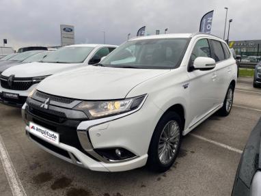 Voir le détail de l'offre de cette MITSUBISHI Outlander PHEV Twin Motor Intense 4WD Euro6d-T EVAP 5cv de 2020 en vente à partir de 277.16 €  / mois