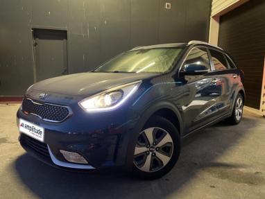 Voir le détail de l'offre de cette KIA Niro 1.6 GDi 105ch ISG + électrique 43.5ch Design DCT6 de 2017 en vente à partir de 15 999 € 