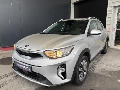 Voir le détail de l'offre de cette KIA Stonic 1.0 T-GDi 120ch MHEV Active  iBVM6 de 2021 en vente à partir de 16 999 € 