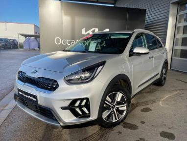 Voir le détail de l'offre de cette KIA Niro 1.6 GDi 105ch ISG + Plug-In 60.5ch Design DCT6 MY22 de 2022 en vente à partir de 241.26 €  / mois