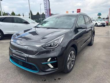 Voir le détail de l'offre de cette KIA e-Niro Design 204ch de 2022 en vente à partir de 230.19 €  / mois