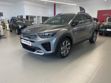Voir le détail de l'offre de cette KIA Stonic 1.0 T-GDi 100ch GT Line de 2025 en vente à partir de 24 399 € 