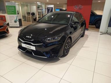 Voir le détail de l'offre de cette KIA Ceed 1.6 CRDI 136ch MHEV GT Line Premium DCT7 de 2023 en vente à partir de 344.22 €  / mois
