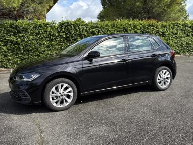 Voir le détail de l'offre de cette VOLKSWAGEN Polo 1.0 TSI 95ch Style de 2023 en vente à partir de 176.5 €  / mois