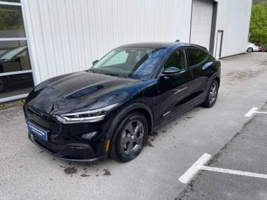Voir le détail de l'offre de cette FORD Mustang Mach-E 294ch Extended Range 99kWh 7cv de 2023 en vente à partir de 378.14 €  / mois