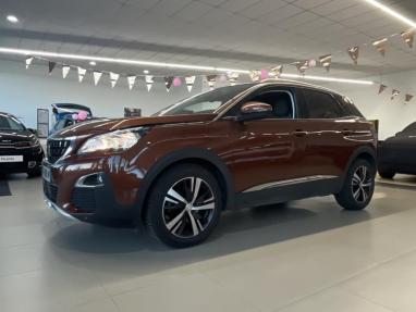 Voir le détail de l'offre de cette PEUGEOT 3008 1.5 BlueHDi 130ch E6.c Allure S&S EAT8 de 2020 en vente à partir de 16 899 € 
