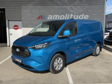 Voir le détail de l'offre de cette FORD Transit Custom Fg 320 L1H1 Electrique 160 kW 218ch Limited de 2025 en vente à partir de 39 900 € 