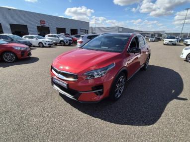 Voir le détail de l'offre de cette KIA XCeed 1.6 CRDI 136ch MHEV Premium 2021 de 2022 en vente à partir de 290.52 €  / mois