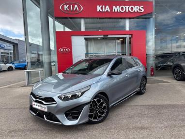 Voir le détail de l'offre de cette KIA Ceed 1.6 CRDI 136ch MHEV GT Line Premium DCT7 de 2024 en vente à partir de 320.63 €  / mois