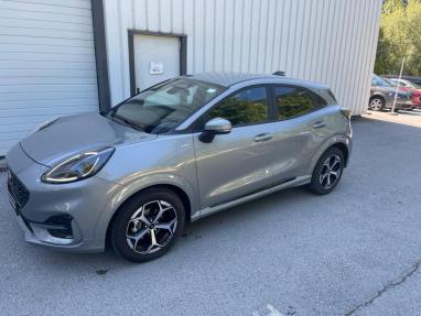 Voir le détail de l'offre de cette FORD Puma 1.0 EcoBoost Hybrid 125ch ST-Line S&S de 2024 en vente à partir de 261.93 €  / mois