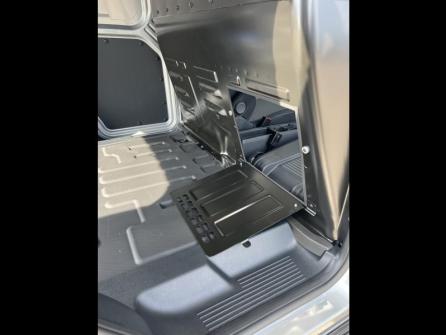 FORD Transit Courier Electrique 100 kW 136ch Limited à vendre à Troyes - Image n°9