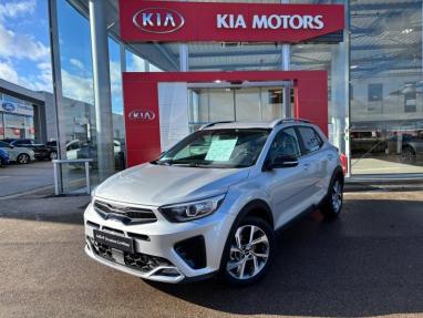 Voir le détail de l'offre de cette KIA Stonic 1.0 T-GDi 120ch MHEV GT Line de 2023 en vente à partir de 181.77 €  / mois